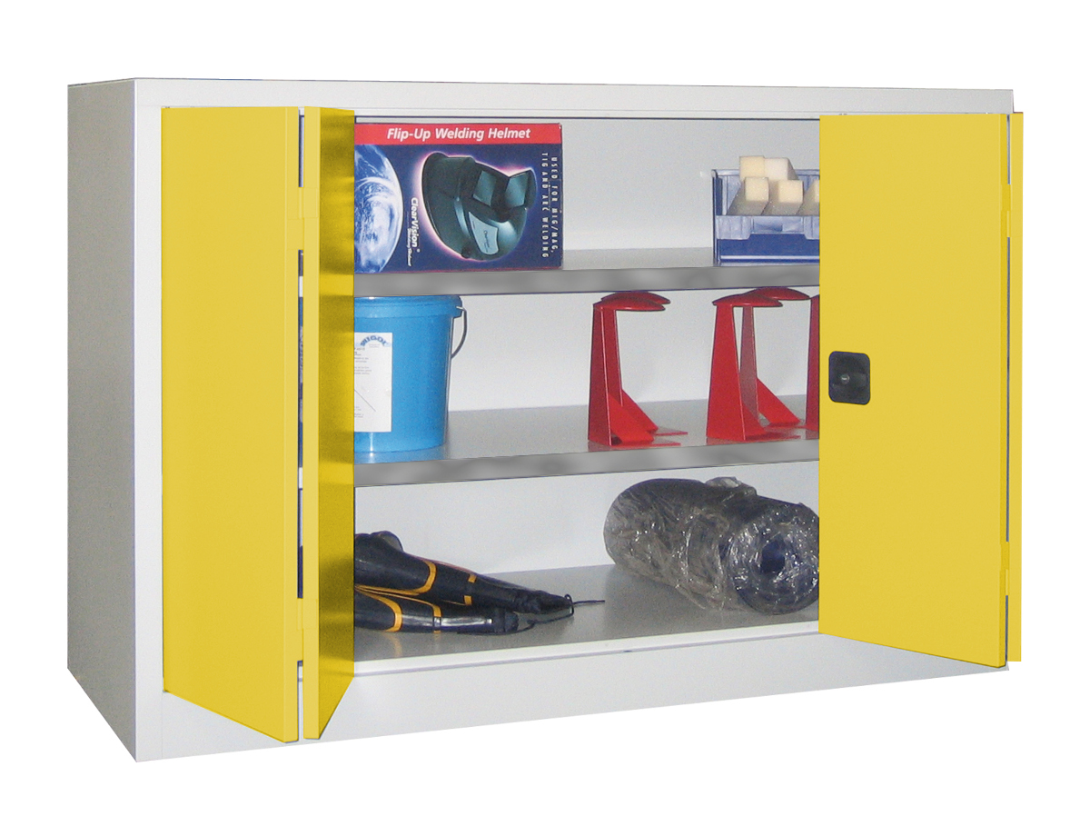 Großvolumen-Falttürenschrank, 2 Böden