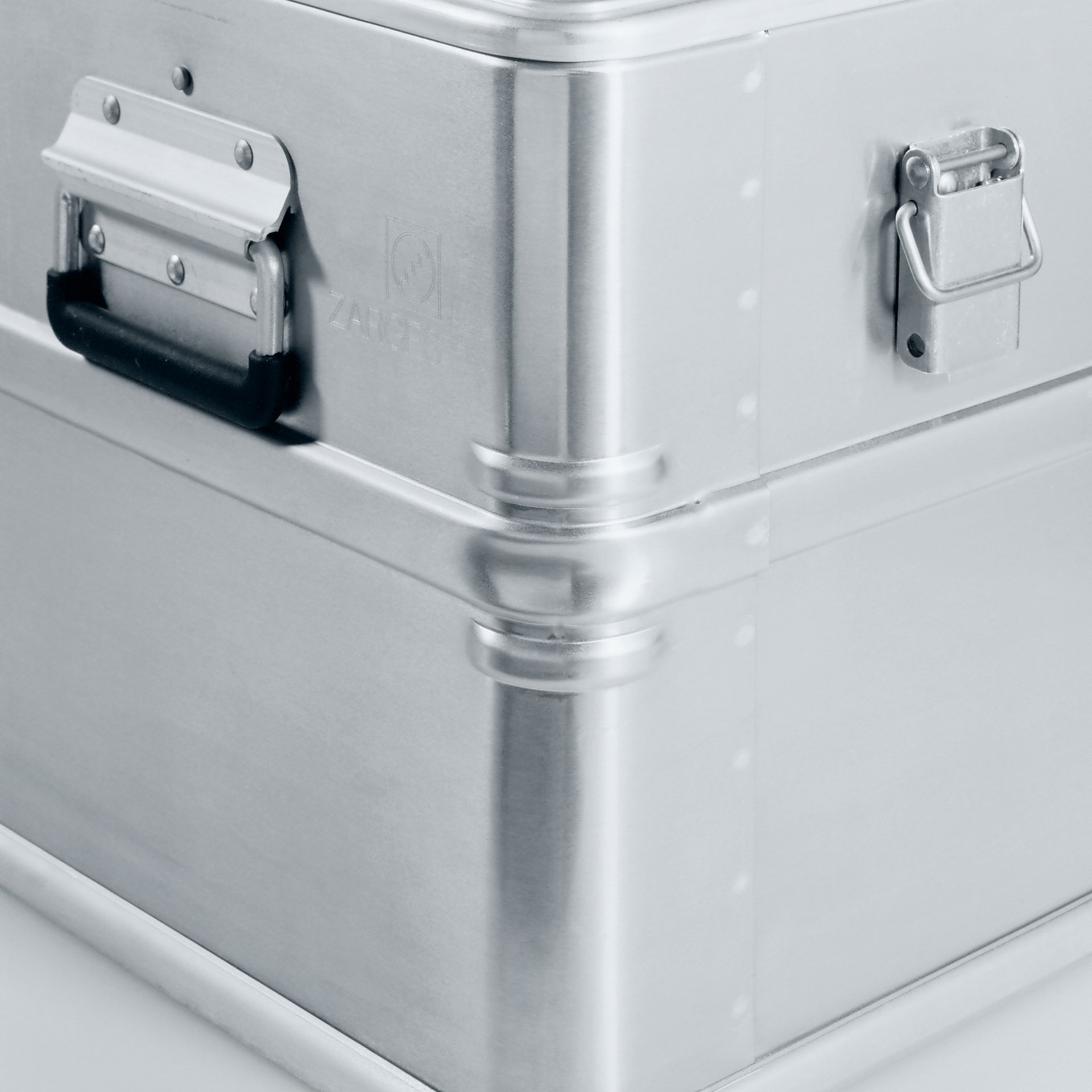 708-0120-0144_7_S594 Aluminium-Transportboxen Serie S - IP 67