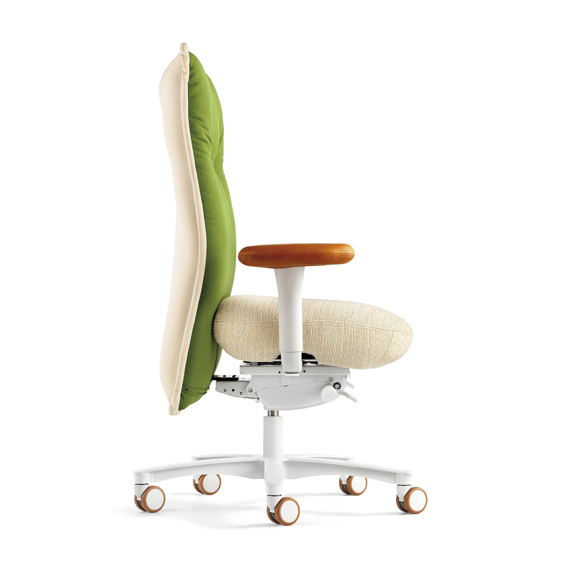 322-0016 Löffler Brasilian Chair, mittelhohe Rückenlehne