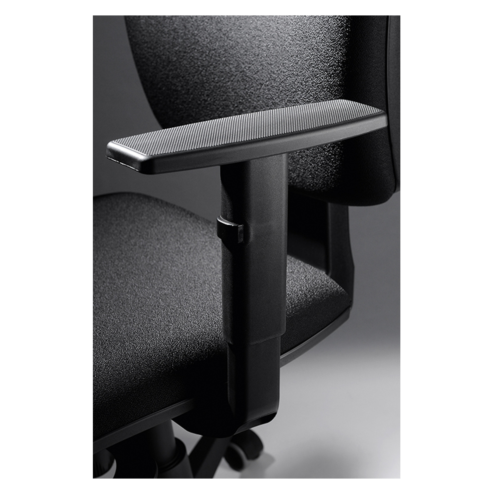 212-0784_detail Hammerbacher Drehstuhl Solid