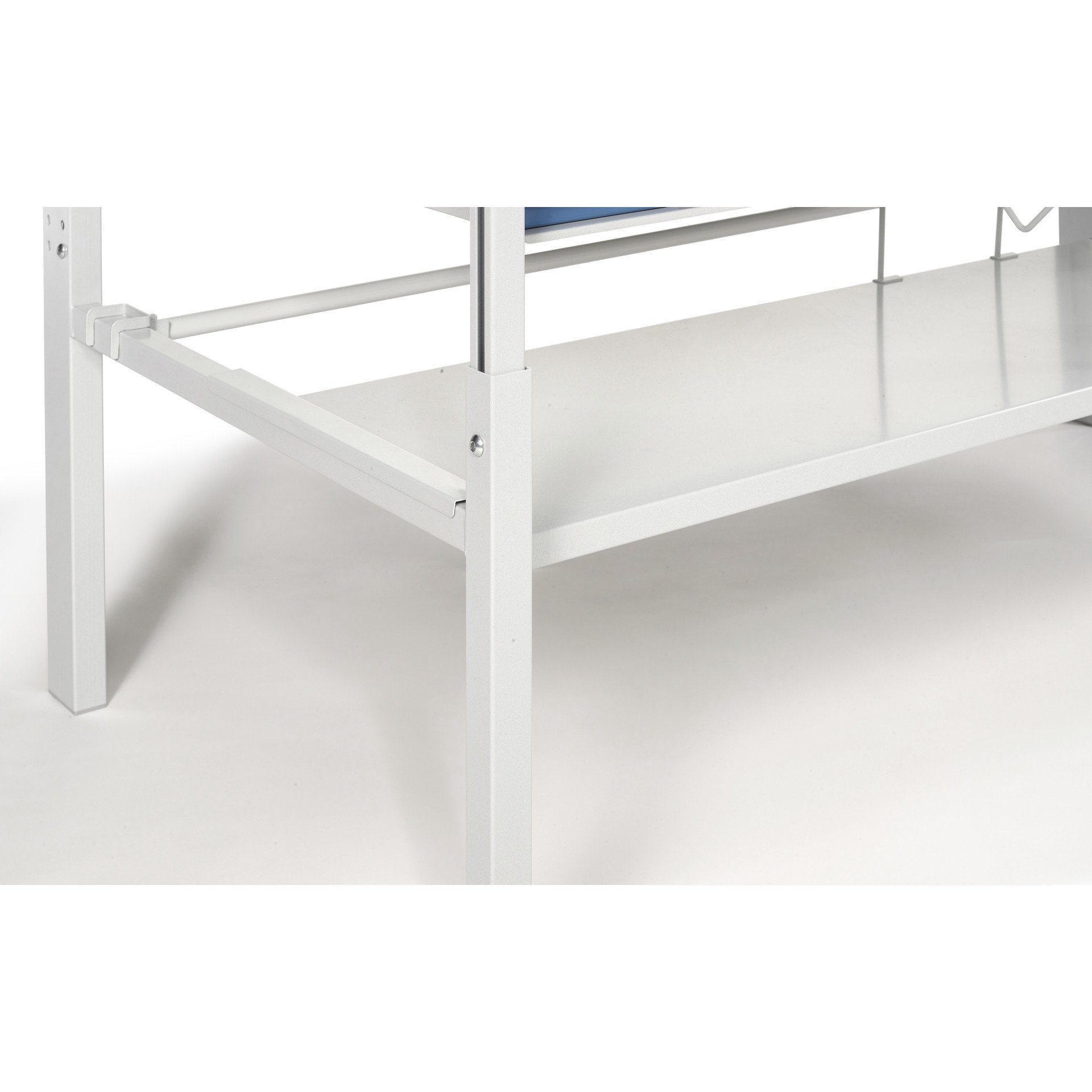 587-0609-0610 Treston unteres Etagenbord aus Stahl