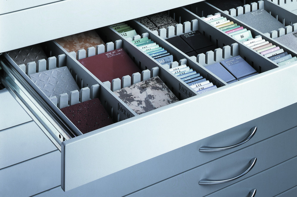 503-0248B5QoIymPqo4jC9Ndz8CHIibBGc Breitenfachteiler mit Niederhalter für Füllhöhe bis ca. 40 mm